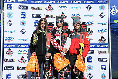 podio_F_Slalom_Allievi_Alpe Cimbra FIS Children Cup_31_01_2020_1