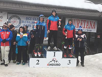 podio_M_Slalom_FIS-NJR_Tr. Lauretana_Bielmonte_01_02_2020_1