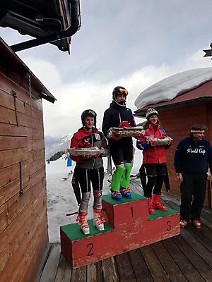 podio_Slalom_FIS_Pila_10_02_2020