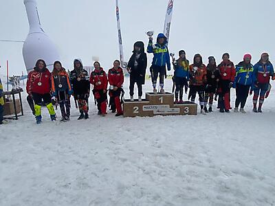 3_podio_F_Slalom_Ragazzi_sel. reg. Tr. Pinocchio_Prato Nevoso_13_03_2023