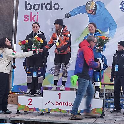 podio_Skicross_F_Trofeo CONI_Bardonecchia_16_12_2023