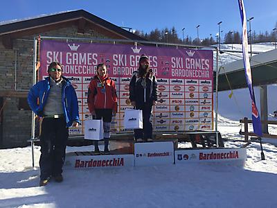podio_Aspiranti_F_Slalom_FIS-NJR_Bardonecchia_17_02_2017