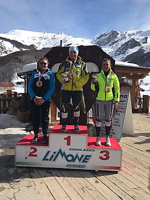 podio_Aspiranti_Slalom_FIS_F_Limone_21_02_2017