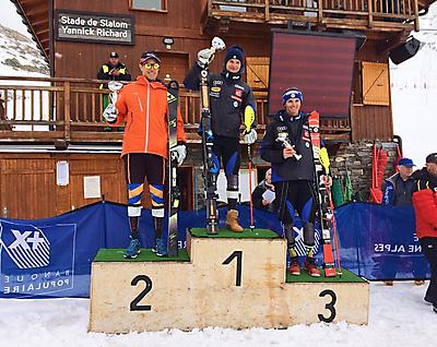 podio_Slalom FIS_Val Thorens_05_04_2017