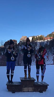 podio_Slalom FIS-NJR_F_Tr. Capetta_Artesina_28_01_2018