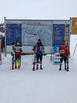 podio_Aspiranti_Slalom_FIS-NJR_Passo San Pellegrino_21_01_2021_1