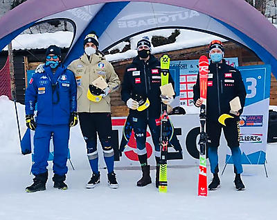 podio_Slalom_FIS_Val Palot_30_01_2021_1