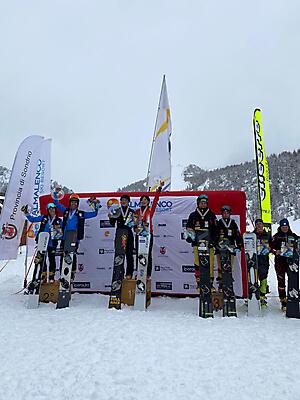podio_Parallelo squadre_Mondiali_Juniores_snowboard_Chiesa Valmalenco_02_04_2022